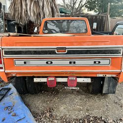 Old Trucks.  SHORT  BEDS