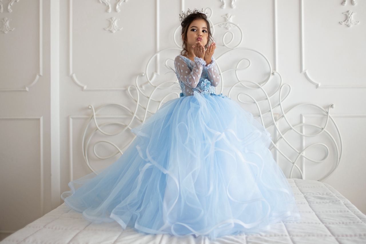 Gorgeous Flower Girl Dress. Sky Blue. Brand New.