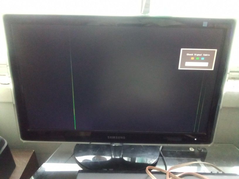 23" SAMSUNG 1080P MONITOR/DVI PORT/HAS LINES ON SCREEN $40 FINAL PRICE