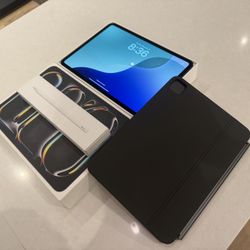 Apple iPad Pro 11” M4 (256GB) + Magic Keyboard + Apple Pencil