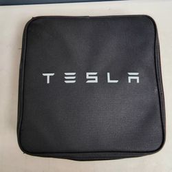 Tesla Generation 2 Mobile Charger