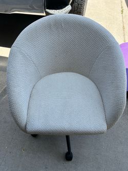 Swivel Office chair