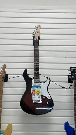 Yamaha electric guitar