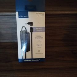New Insignia Universal Laptop Charger