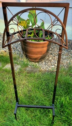 Metal Garden Hose Holder, Outdoor Freestanding Hose Rack