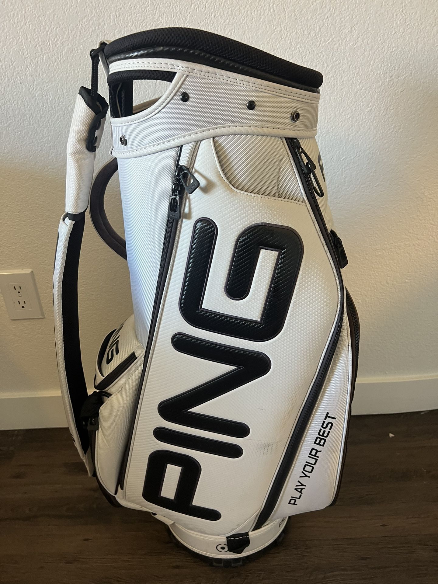 PING Staff bag