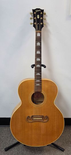 2004 Gibson J-100 Xtra Guitar