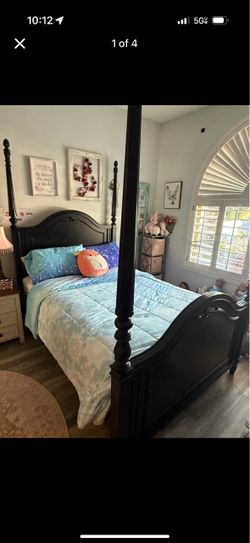 Black Four-Poster Bed Frame trundle