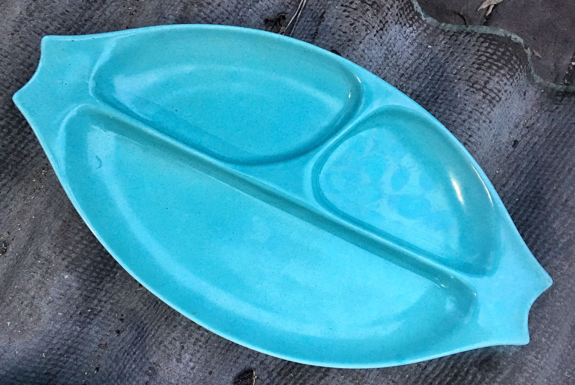 Mid century dinnerware Heavenly days divided blue relishb plate dish