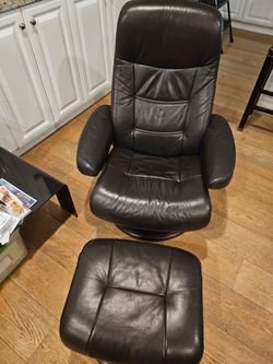 Leather Recliner Chair