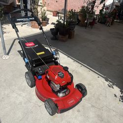 Toro Vortex Smart Stow Lawn Mower 