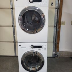 GE 24INCH STACKABLE WASHER AND DRYER 