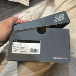 New Balance 9060