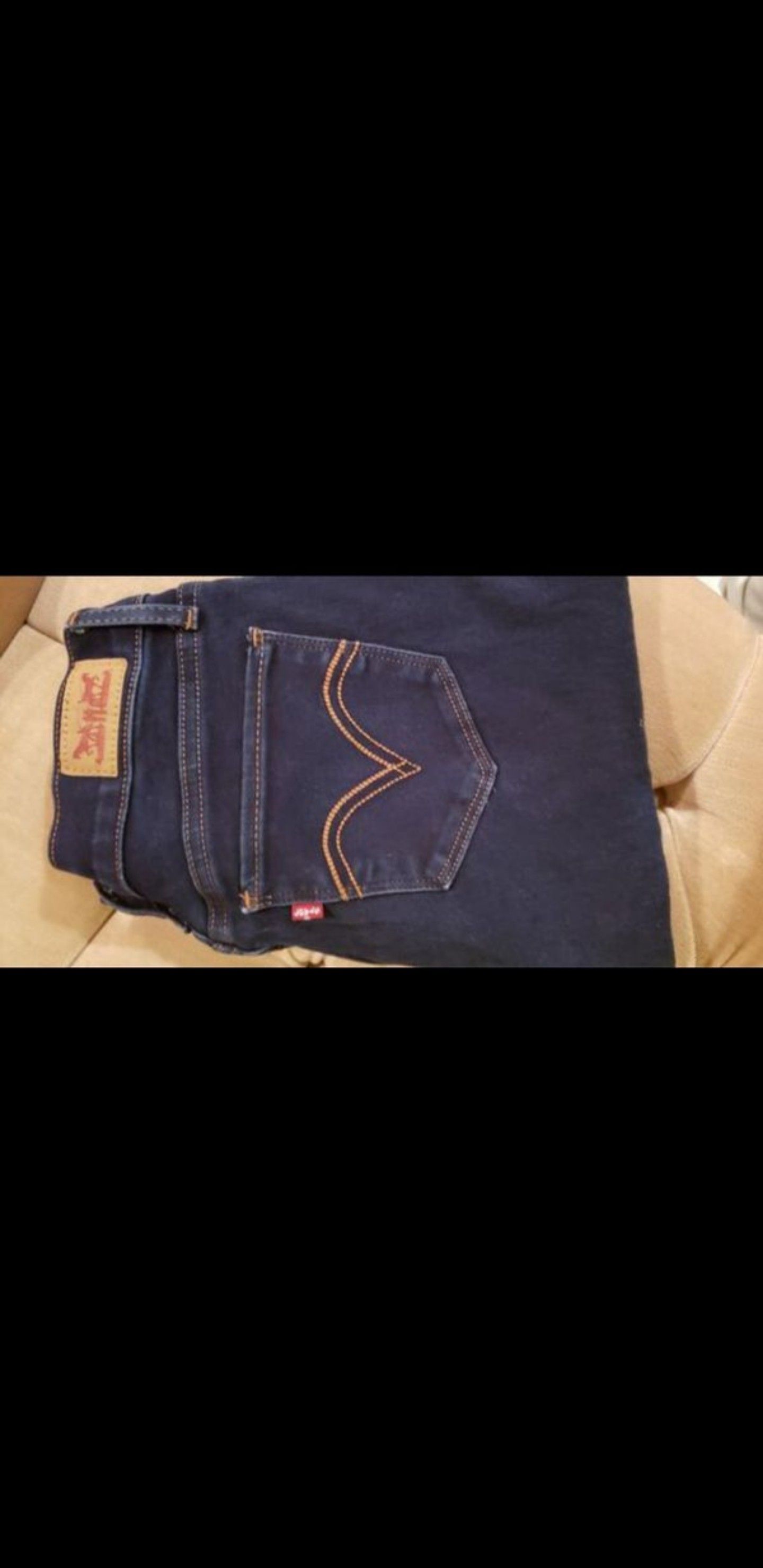 WOMENS LEVI'S 524 SKINNY JEANS