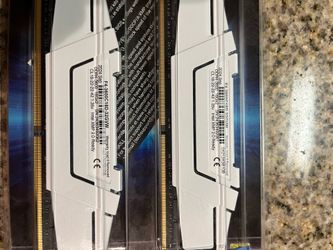 G.Skill RipjawsV Series DDR4 32GB (16x2) RAM (XMP) 3200MT/s - White