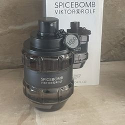 Spice Bomb Victor& Rolf 3.4oz