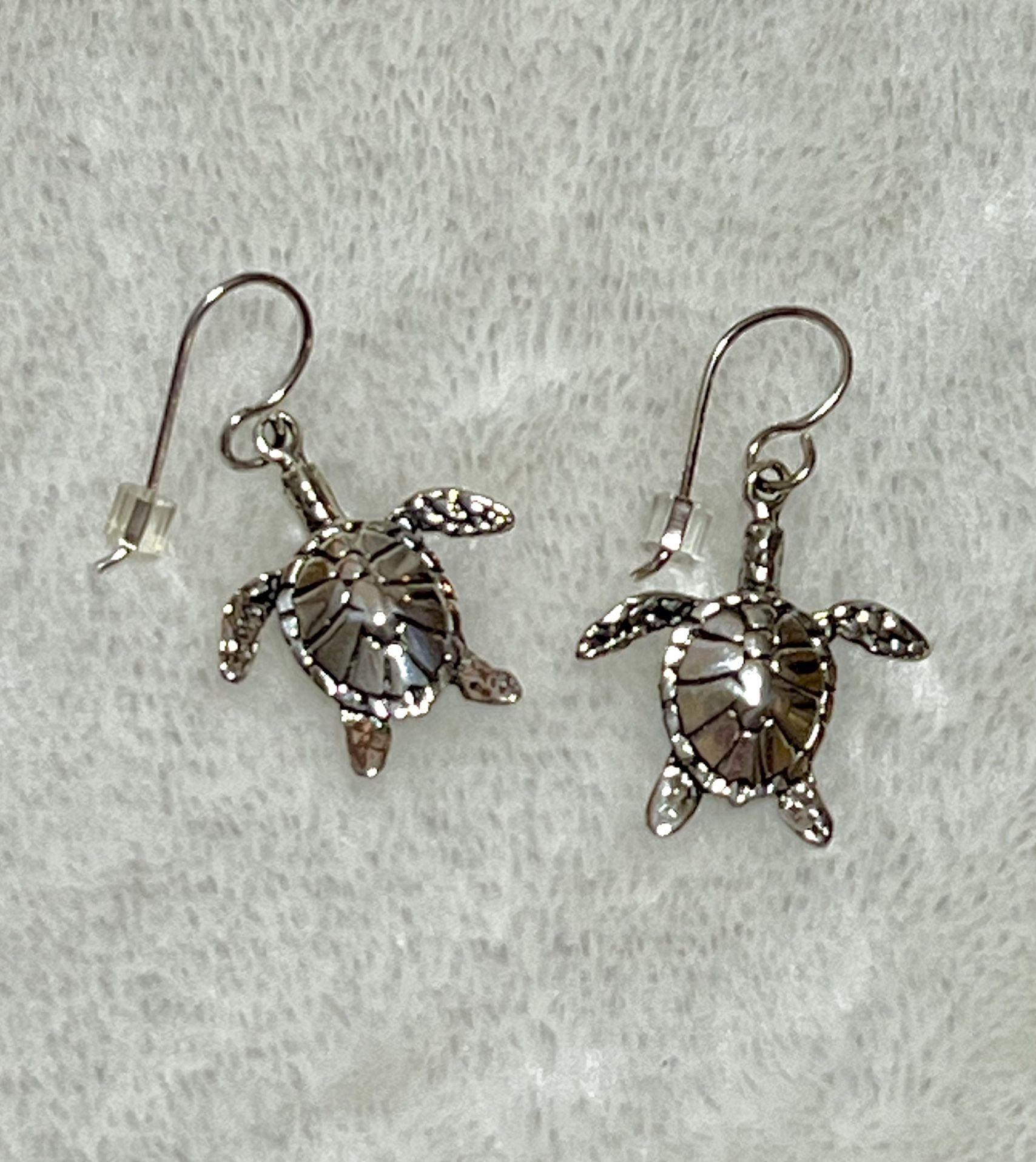 NEW 925 Sterling Silver Sea Turtle Dangle Earrings