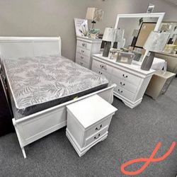 Mayville White 5 Piece Queen Panel Bedroom Set 🔥New
