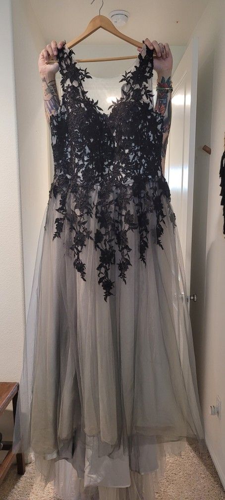 Plus Size Gothic Wedding Dress