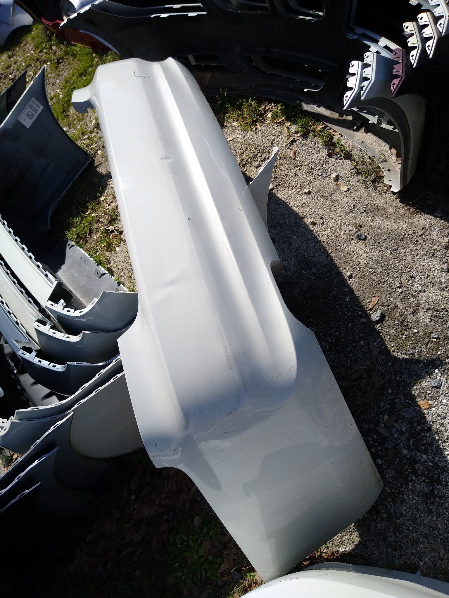 W 3 series 2 door rear bumper standard