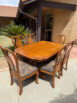 💥Super GREAT DEAL!!💥 Oak Heavy Duty Pedestal Dining Table with 6 Chairs and 2 Leaves (Read Description)