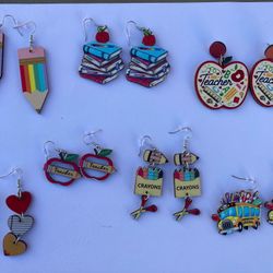 🍎 Cute Apple & Book Teacher Earrings-Perfect For Teachers 🍎