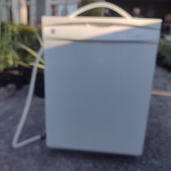 Kenmore Dishwasher