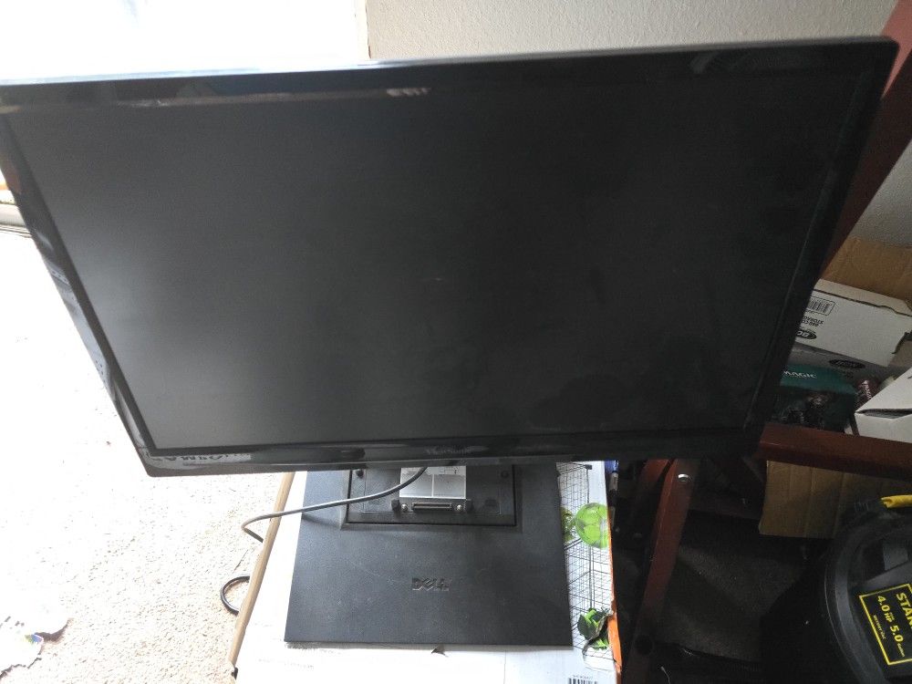 Dell Computer Monitor
