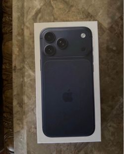 iPhone 17 pro max used