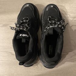 Balenciaga‘s