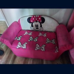 Minnie Mouse Sofa 