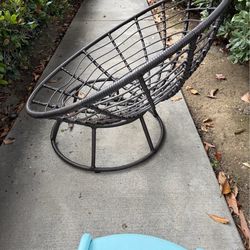 Papasan chairs
