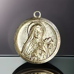 Mid-20th Century St Therese Of Lisieux Silver Medallion Made In Italy