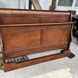 King Size Sleigh Bed With Adjustable Bed Frame