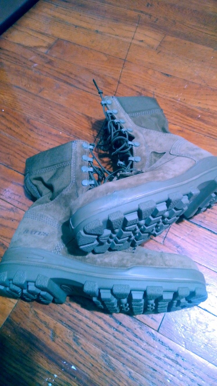 bates military tactical boots