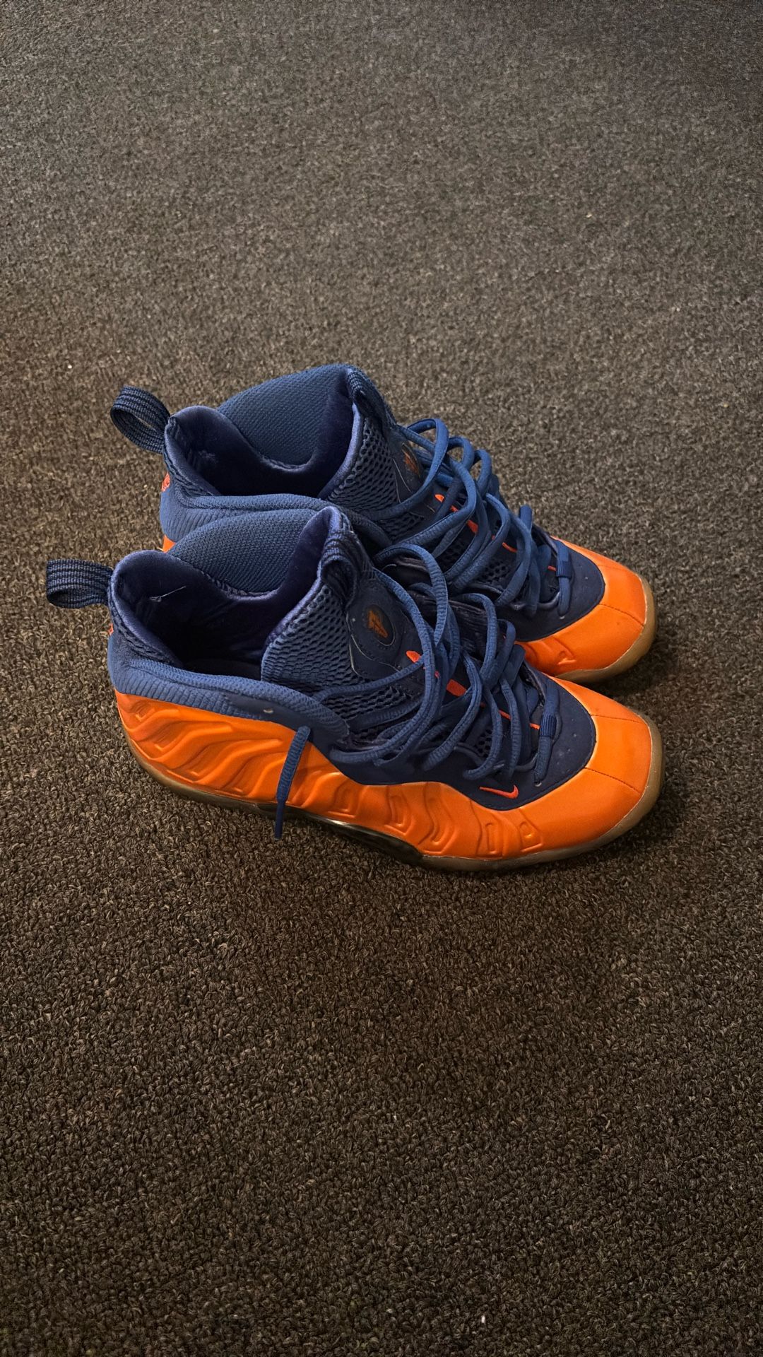 Blue/orange Nike