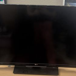 720p LED TV - 32" Class (31.5" Diag)