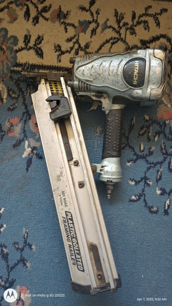 Hitachi Nail Gun