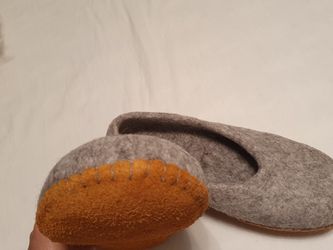 New! Felt slippers. Hand made!
