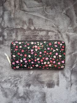 Kate Spade Schuyler Large Continental Wallet. New