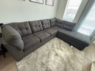 Gray Fabric Sectional Sofa with Chaise