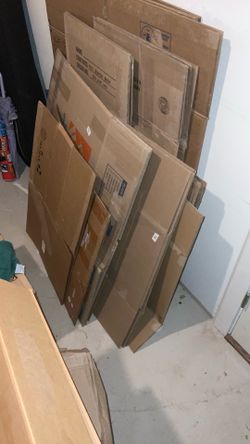 Free moving boxes and materials
