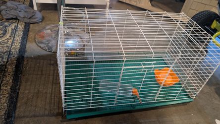 Like New Rabbit Cage
