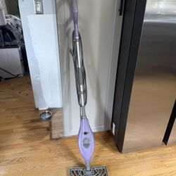 Shark Steamer Mop used once, Floor  steamer