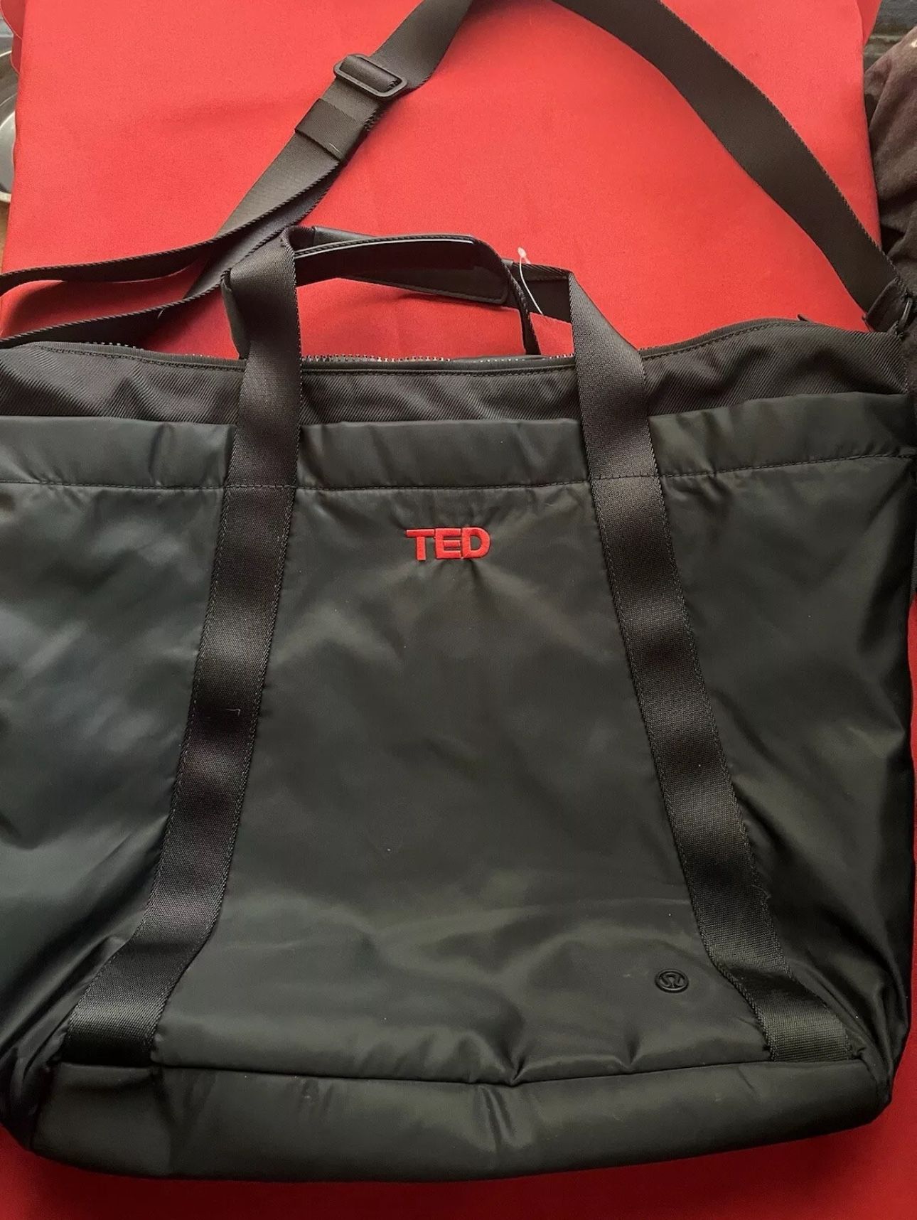 Lululemon Womens Carry The Day Bag TED Talks Crossbody Tote Large Black.