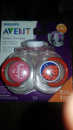 Philips Avent Classic 6-18 months Girl Pacifier Pack