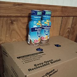 chocolate and vanilla  pediasure  grow and gain  24 pack with 8 oz bottles