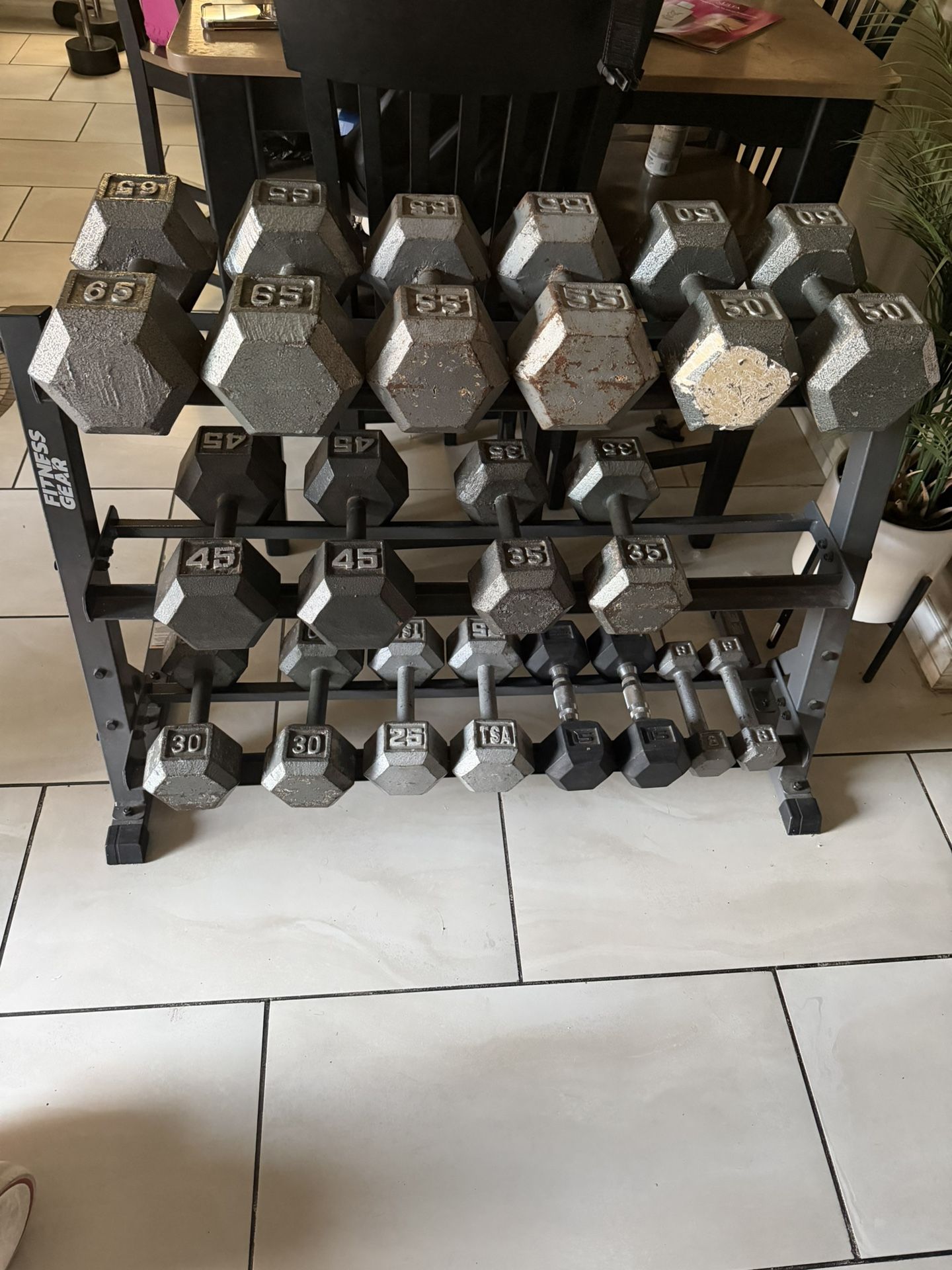 Dumbbells weights 5-65lbs plus rack 656lbs total