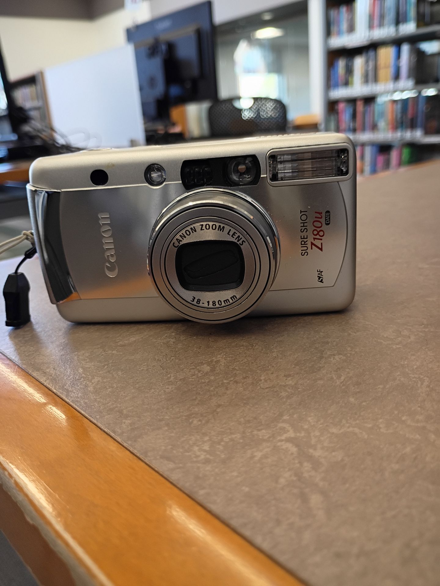 Snapshot camera