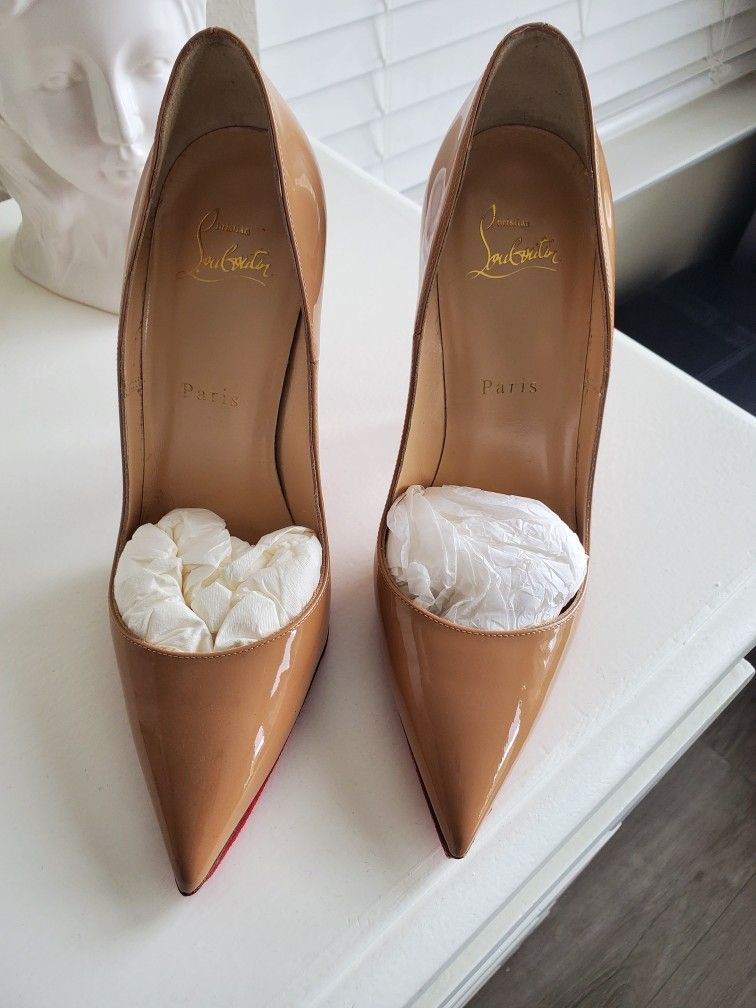 Authentic Christian Louboutin So Kate 120 Heels 